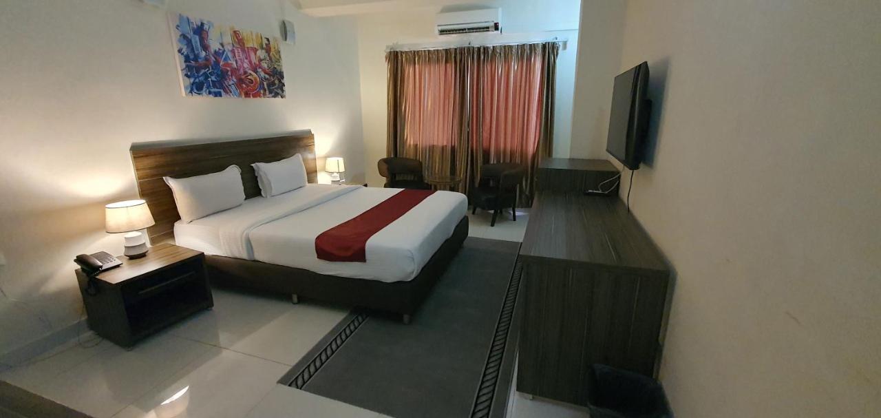 Hotel Belle Vie Kinshasa Exterior photo