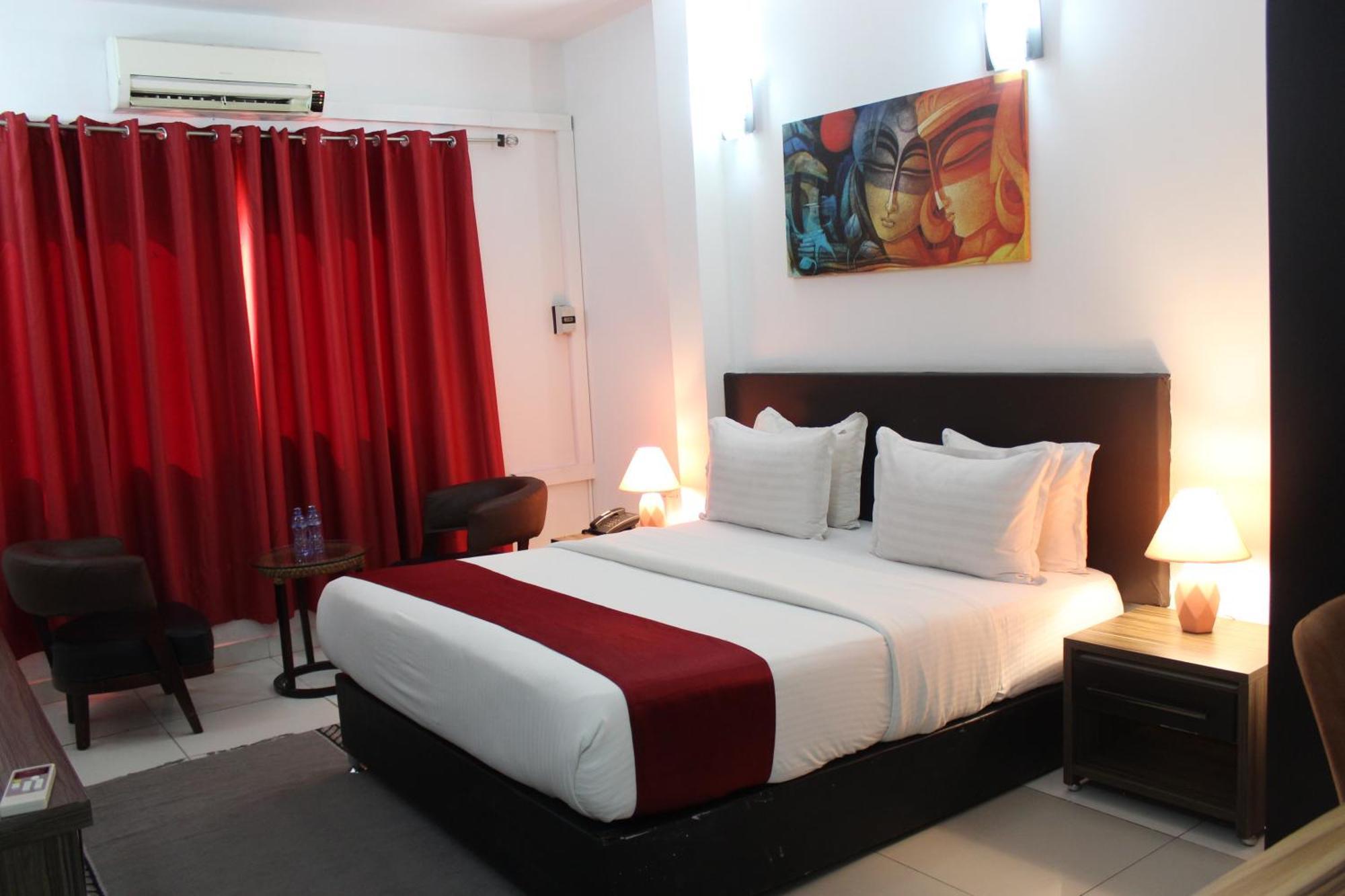 Hotel Belle Vie Kinshasa Exterior photo